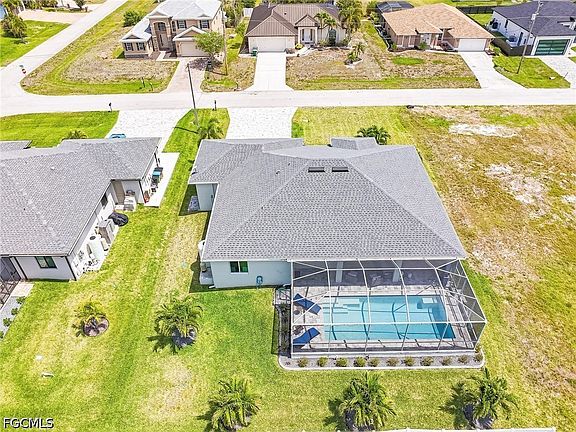 2nd image of 1244 NW 37th Ave