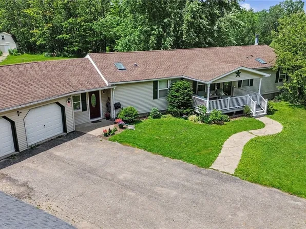 1738 Cheney Rd, Freedom, NY 14065