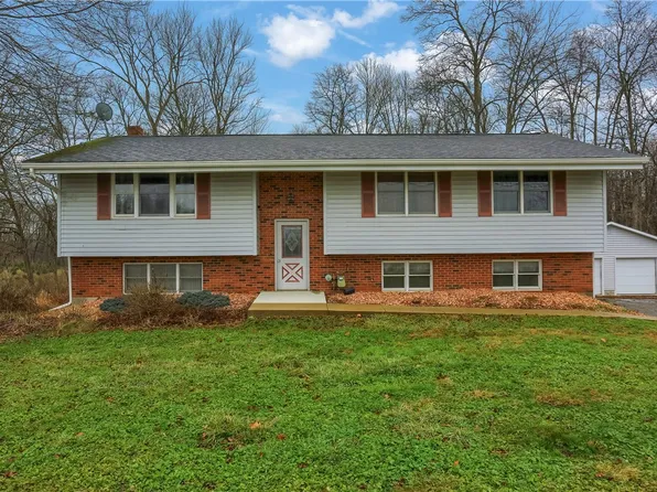 3305 State Rd, New Castle, PA 16105