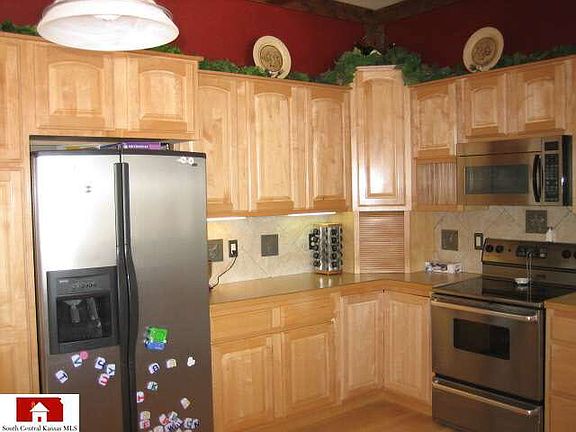 4th image of 2805 Stoney Brook Ct