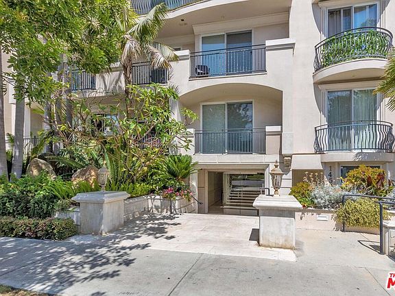 2nd image of 1450 S Beverly Dr APT 404