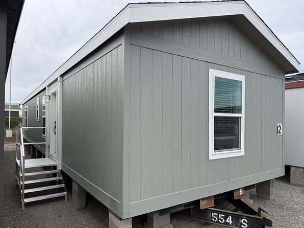 202 Sierra Nevada Ln