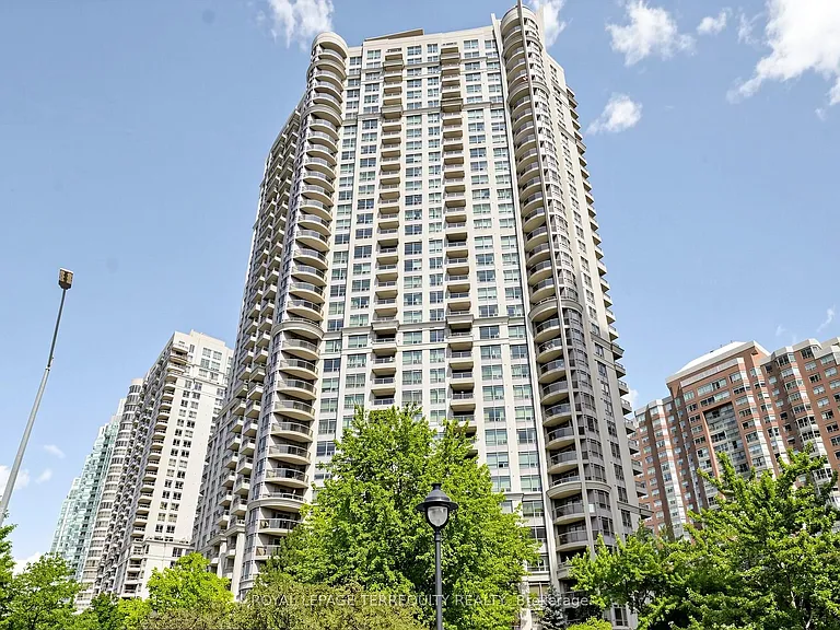 310 Burnhamthorpe Rd W #2810 — Photo 36
