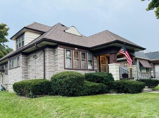 3377 S 14th St, Milwaukee, WI 53215