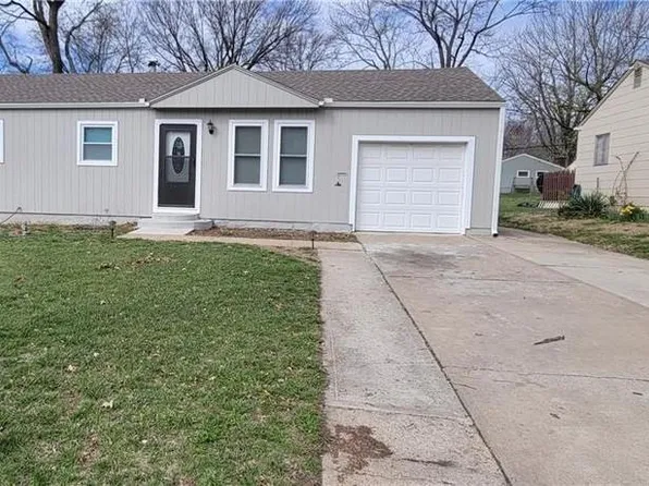8618 Bristol Ave, Kansas City, MO 64134