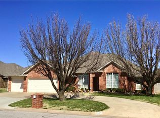 6609 NW 113th St, Oklahoma City, OK 73162