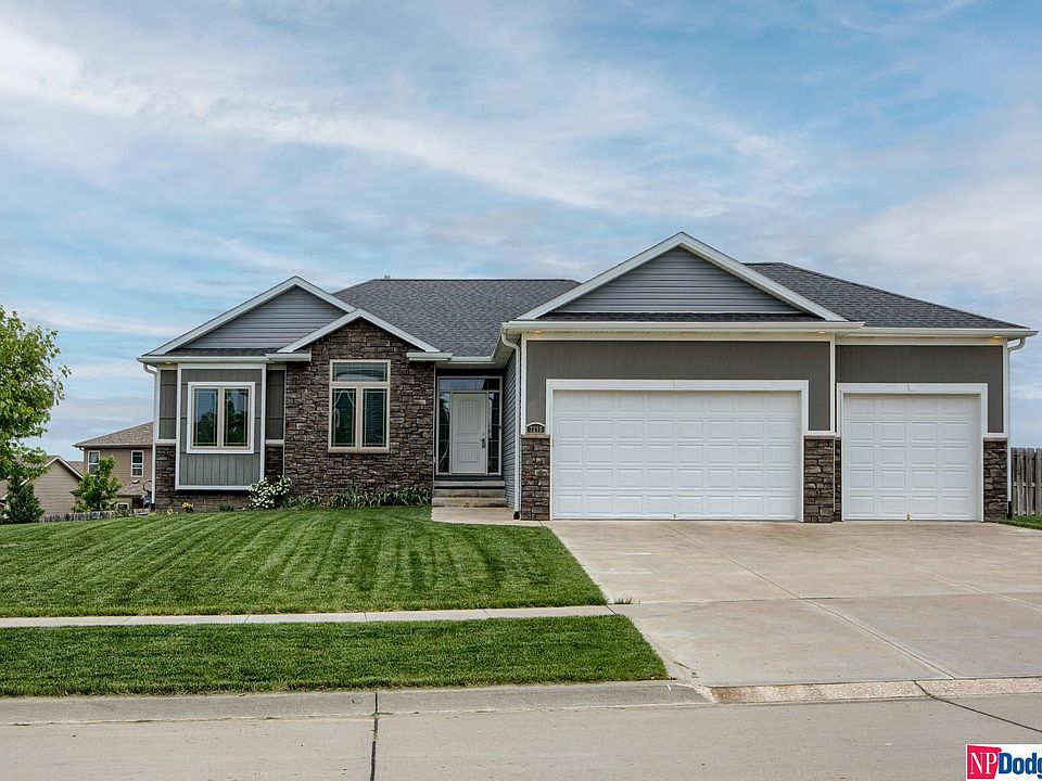 7216 Braxon Ln, Lincoln, NE 68516 Zillow