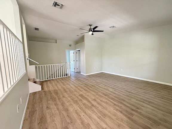 3rd image of 1733-1755 Highland Rd