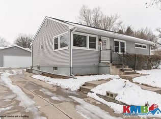 724 10th Ave, Coralville, IA 52241
