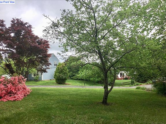 5th image of 2960 Mockernut Ct