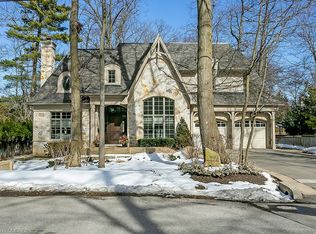 1177 Whiteoaks Ave, Mississauga, ON L5J3B6