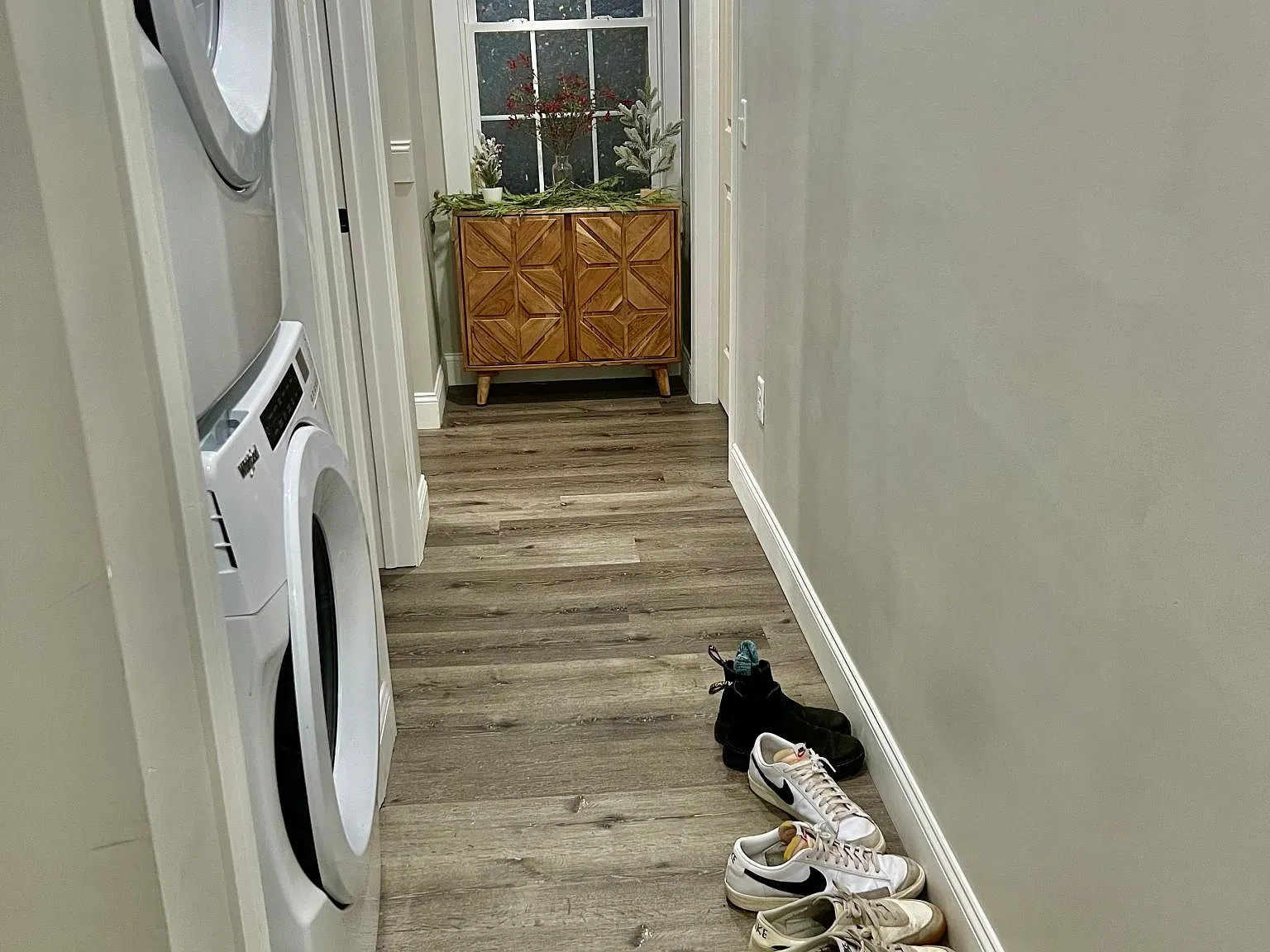 2 bed, 900 sqft, $1,925 — Photo 2
