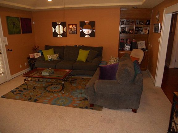 3rd image of 3204 Pelican Ave