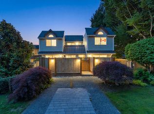 265 Keith Rd E, North Vancouver, BC V7J 1J8