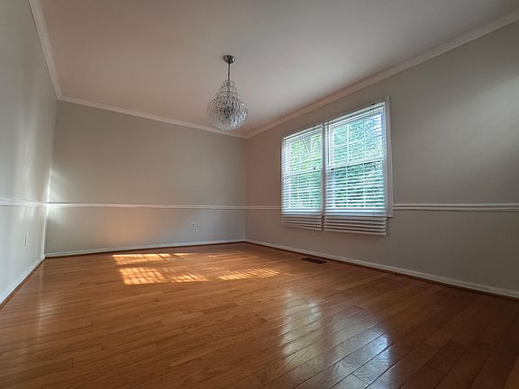 5th image of 2788 Fariba Ct #1