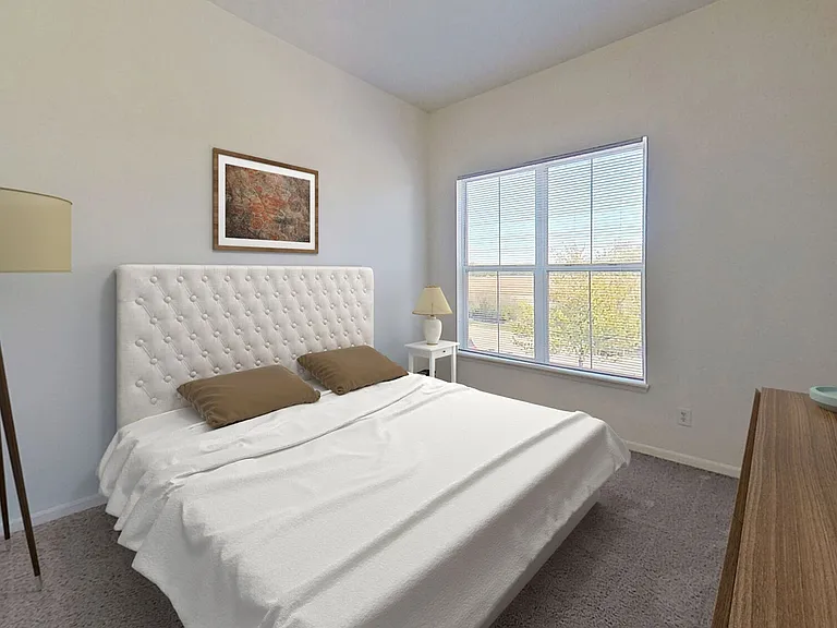 Townsend Apartments — Photo 6