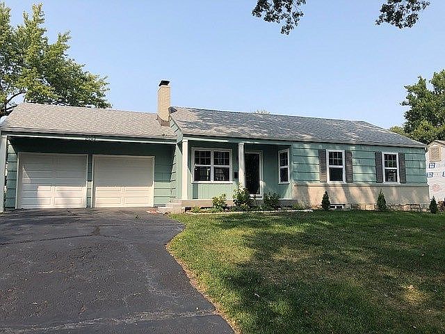 1st image of 5320 W 71st St