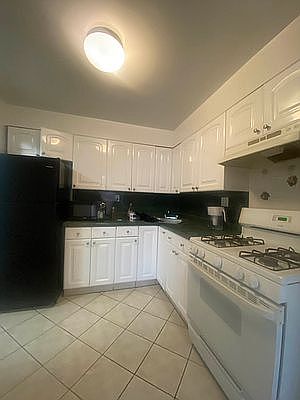 1st image of 4884 37th St Floor 2