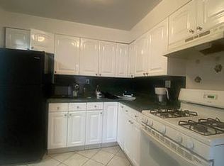 4884 37th St FLOOR 2, Long Island City, NY