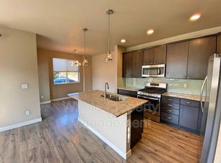 6759 Morrison Dr, Denver, CO 80221