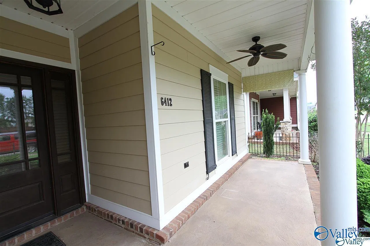3 bed, 2.0 bath, 1900 sqft, $2,500 — Photo 3