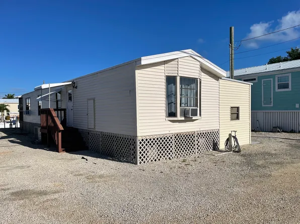 1656 Pine Channel Dr, Little Torch Key, FL 33042