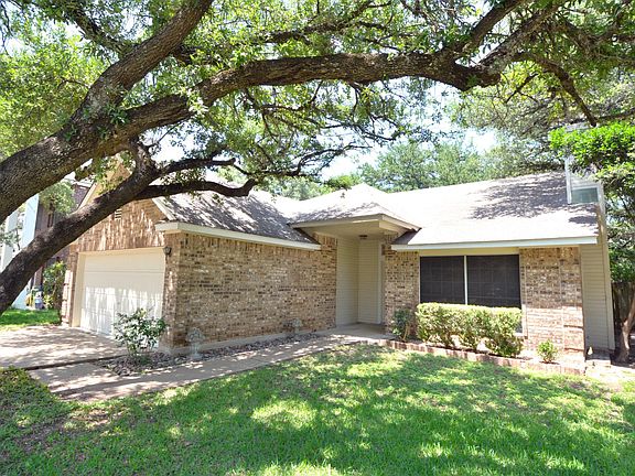 2nd image of 4500 Abelia Dr