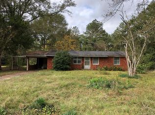 341 County Road 7, Stringer, MS 39481