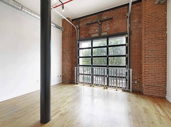 1350 Rosa L Parks Blvd APT 202