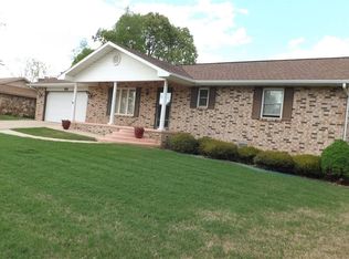 1513 Coachman Dr, Mountain Home, AR 72653