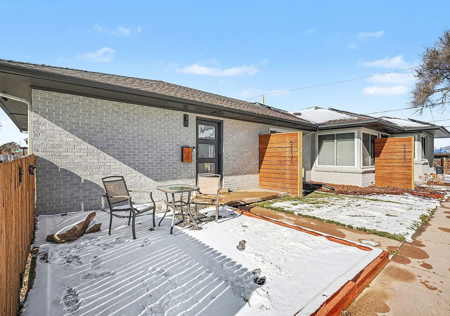 2 Weeks Free! Spacious 3bd/2ba Home In Denver, Co- Available August 1st! — Photo 2