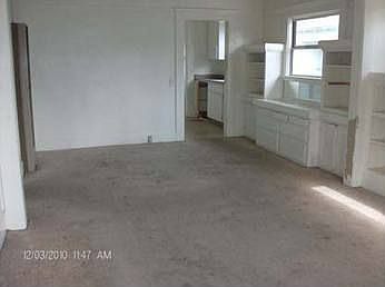 2nd image of 2219 E Hedges Ave