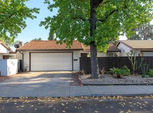 2732 Barcelona Dr, Modesto, CA