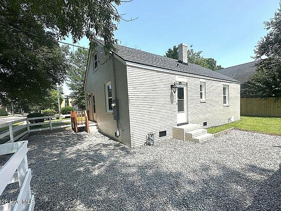 3rd image of 309 Broad Street W
