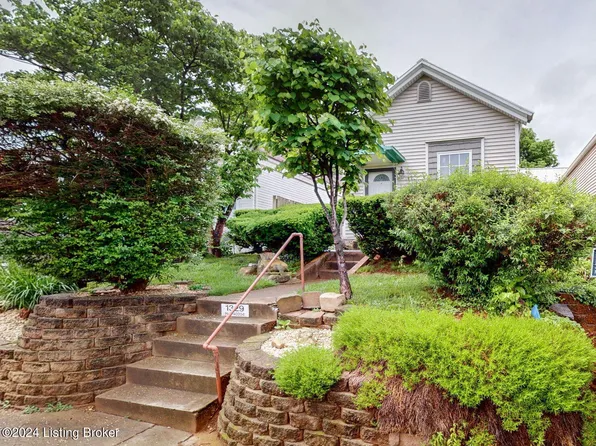 1329 Hull St, Louisville, KY 40204