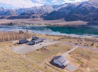 4241 Stayman Flats Rd, Chelan, WA 98816