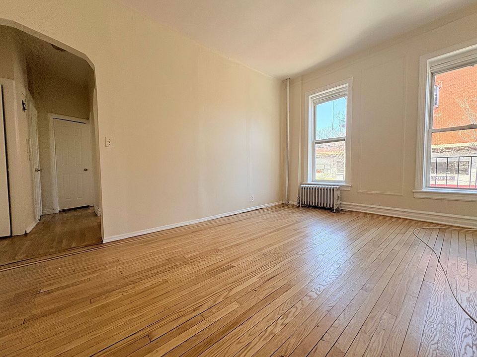 1st image of 91 Halsey St APT 2R