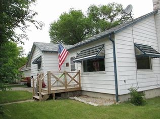 103 2nd St NW, Mohall, ND 58761
