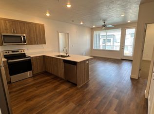 1250 E 1300 N APT B318, Logan, UT 84341