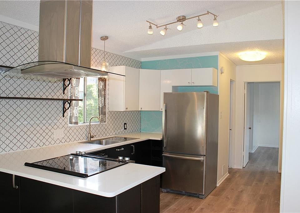 1st image of 1119 Mariposa Dr #A