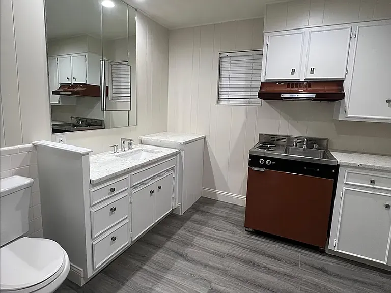 2101 Brunson Ave #B — Photo 5