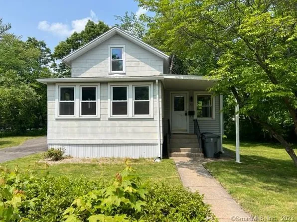 35 Norton Place, Plainville, CT 06062