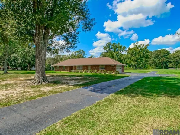 15681 El Ranchitos Ave, Pride, LA 70770