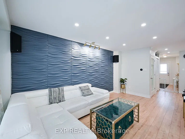 3351 Hornbeam Cres N #64 — Photo 14