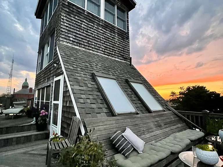 32 Cole St #PENTHOUSE — Photo 2