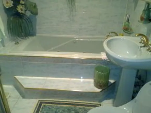 601 Brightwater Ct image 1 of 5