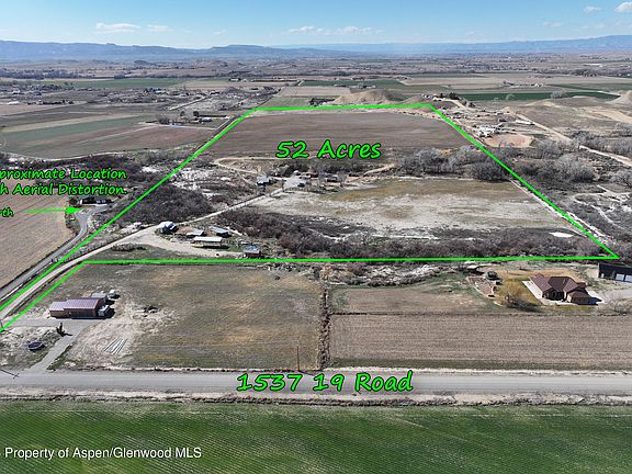 2nd image of 1537 19th Rd