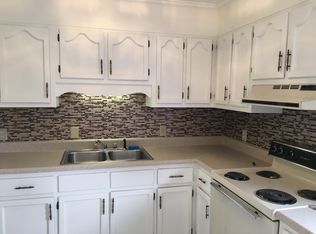 210 Oakdale Rd APT D, Jamestown, NC 27282