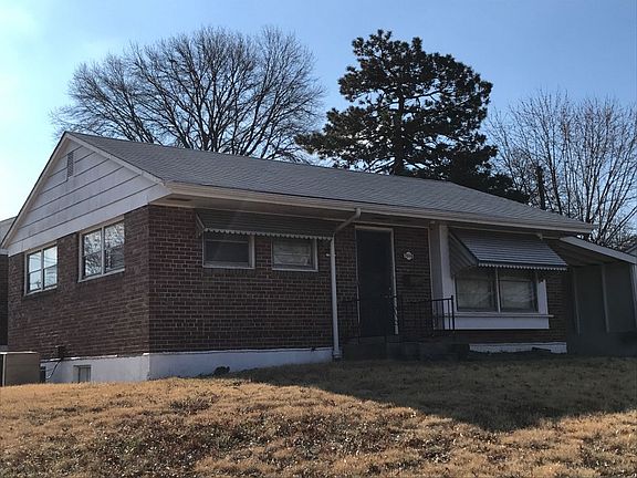 2nd image of 7016 Parkwood St