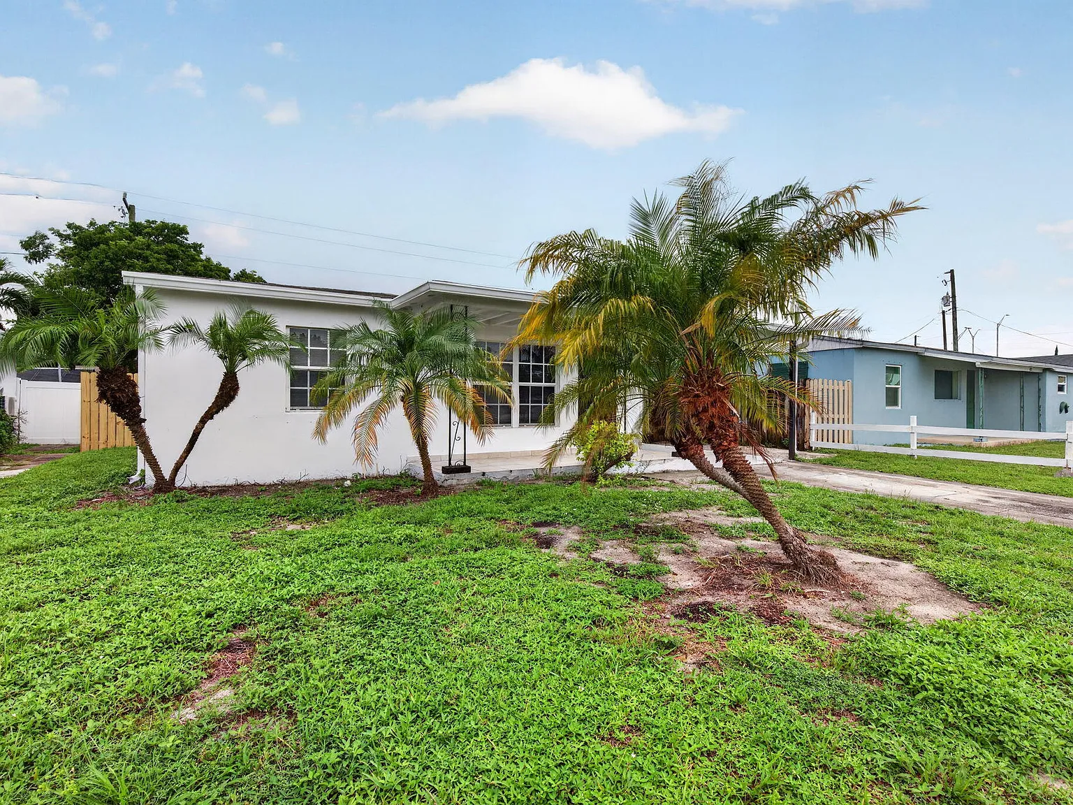 2 bed, 1.0 bath, 876 sqft, $2,600 — Photo 4